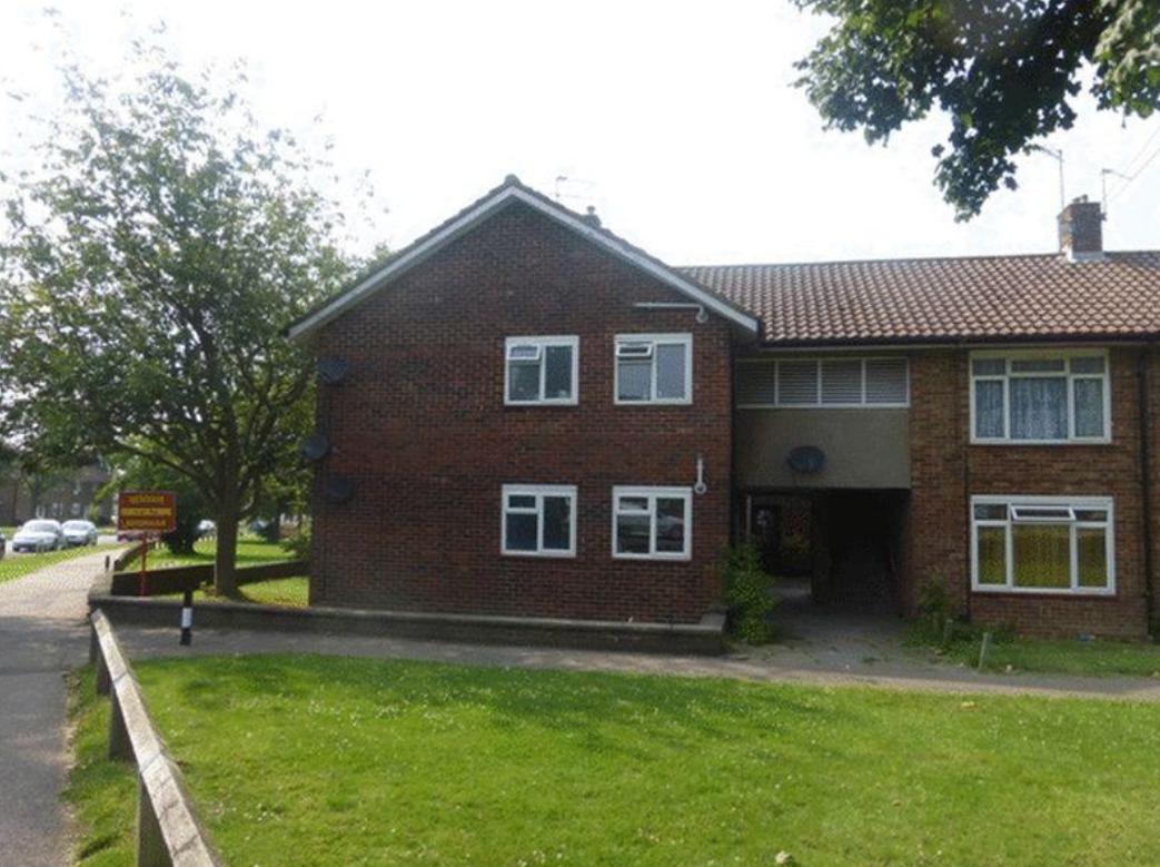 Langley Dr Maisonette 8-2-16